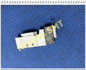 Valvola a battente originale dell'elettrovalvola a solenoide di SMC SY3120-5M0Z-M5 CP45 per la macchina J6702036A di Samsung